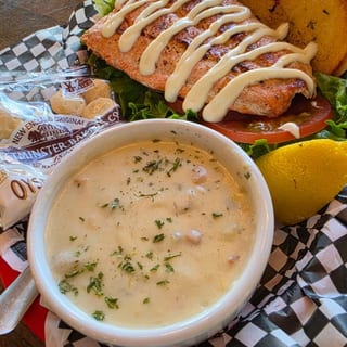 Grilled Salmon Po Boy